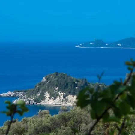 Holiday home Sunfloro Studio Marantochori